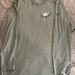 Men’s long sleeve Eagles dry fit size 3xl